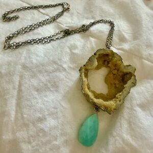 Handmade Gold Plated Agate Necklace with Chrysoprase – Statement Jewelry